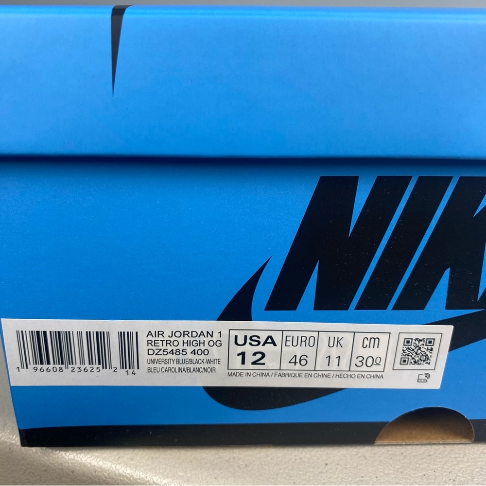 Nike Air Jordan 1 Retro High OG UNC Toe University Blue DZ5485-400 Men Sz 12 - Picture 10 of 10